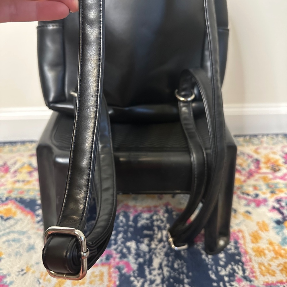 Mossimo Backpack - Picture 6 of 6